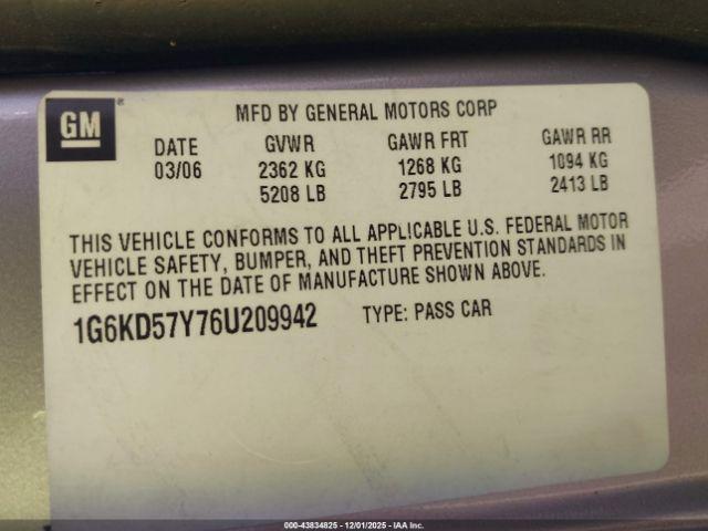 Cadillac DTS Standard Image 10