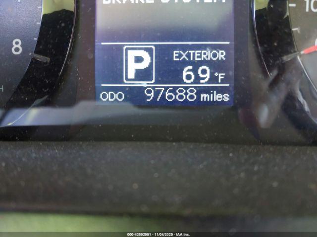 Toyota Sienna Le 8 Passenger Image 10