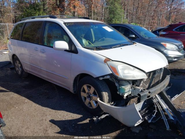 Toyota Sienna Xle Image 1