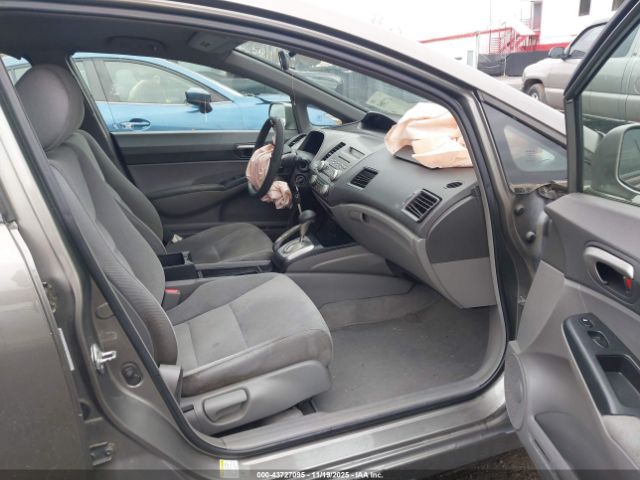 Honda Civic Lx Image 8