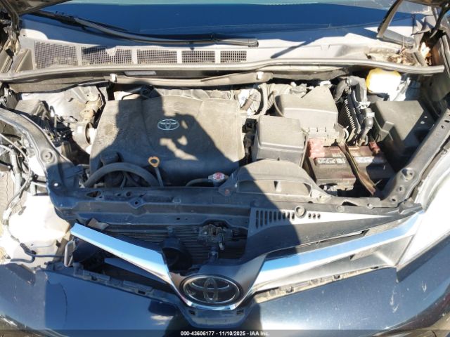 Toyota Sienna Le 7 Passenger Image 7