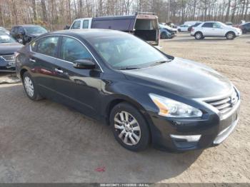  Salvage Nissan Altima