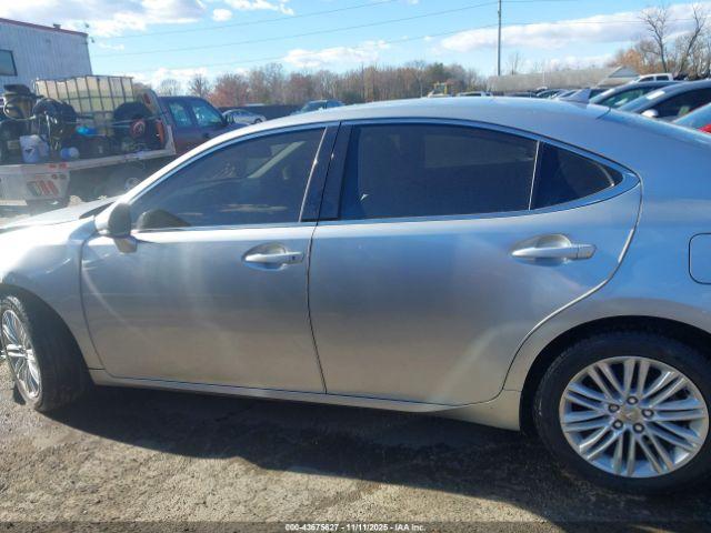 Lexus Es Image 15