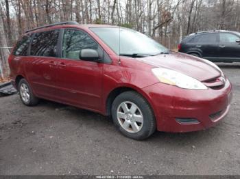  Salvage Toyota Sienna