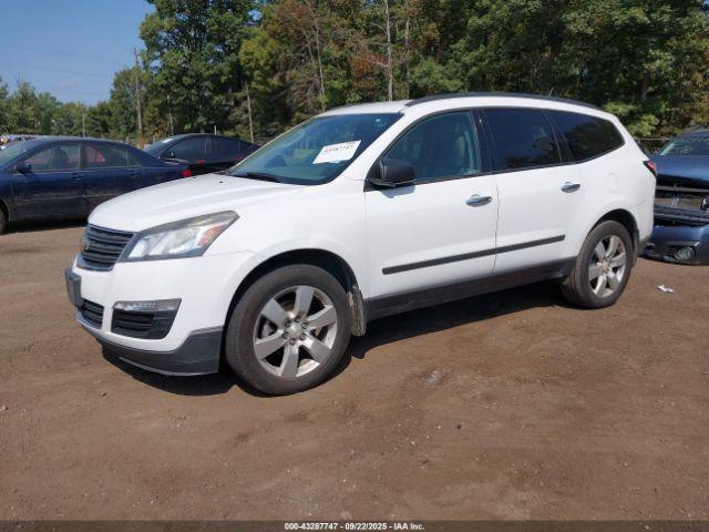 Chevrolet Traverse Ls Image 3