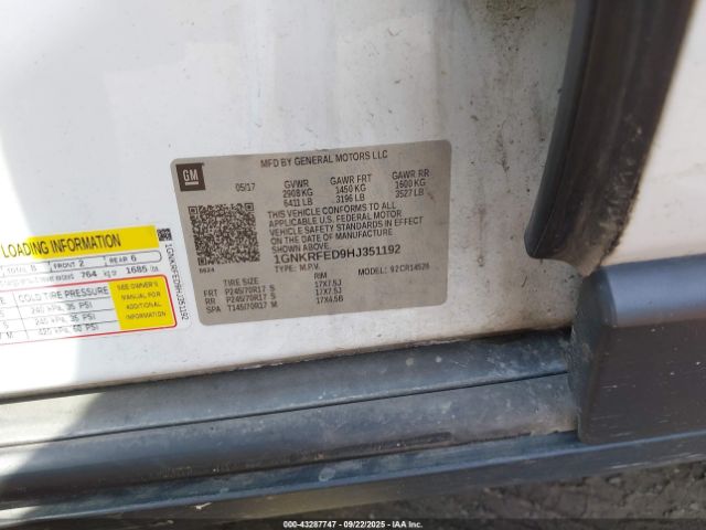 Chevrolet Traverse Ls Image 9