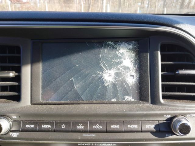 Hyundai ELANTRA Sel Image 17