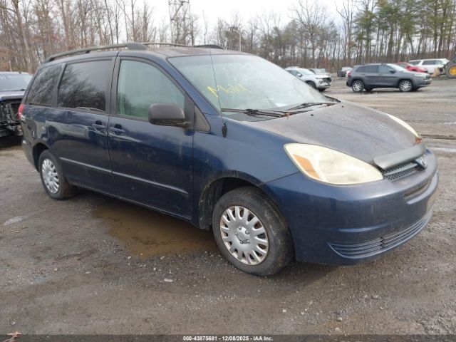 Toyota Sienna Le Image 1
