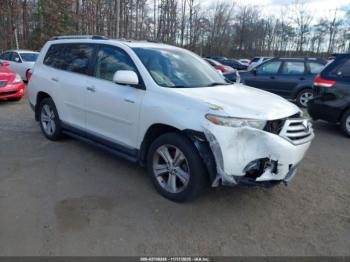  Salvage Toyota Highlander