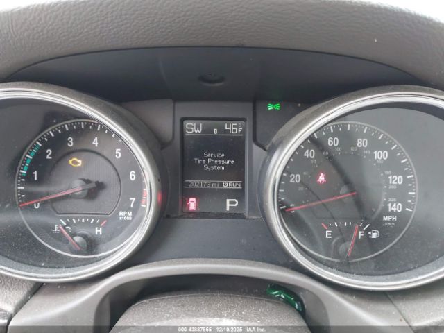 Jeep Grand Cherokee Laredo Image 2