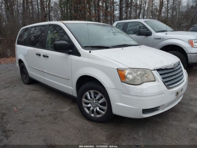 Chrysler Town & Country Lx Image 1