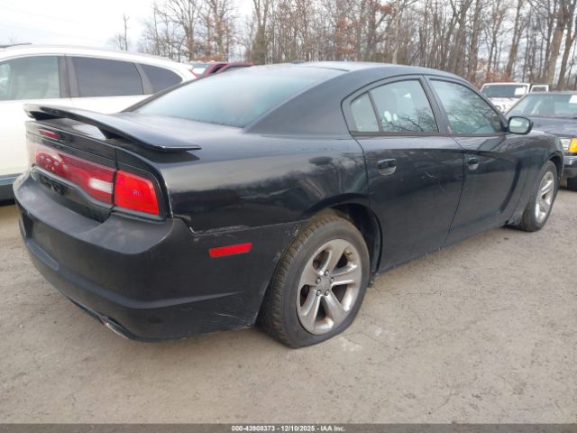Dodge Charger Se Image 11