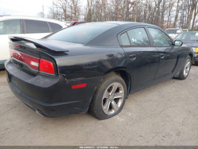 Dodge Charger Se Image 11