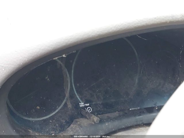 Toyota Sienna Le Image 5