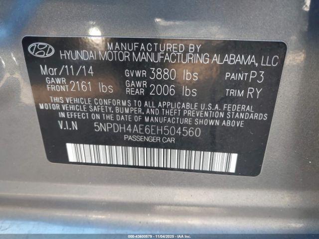 Hyundai ELANTRA Limited Image 8