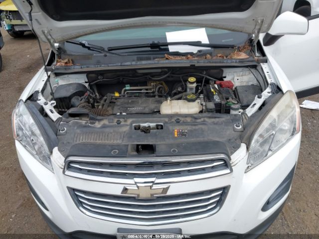 Chevrolet Trax 1ls Image 9