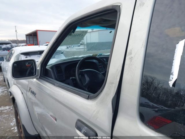 Nissan Frontier Image 4