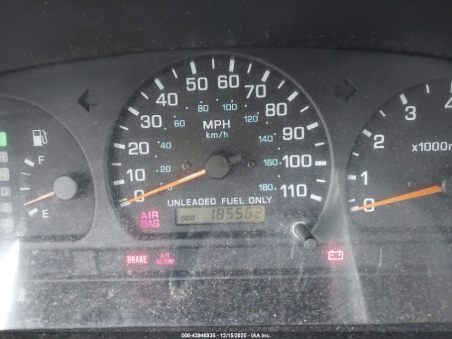 Nissan Frontier Image 9