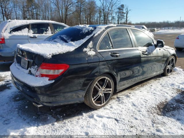 Mercedes-Benz C-Class Image 10