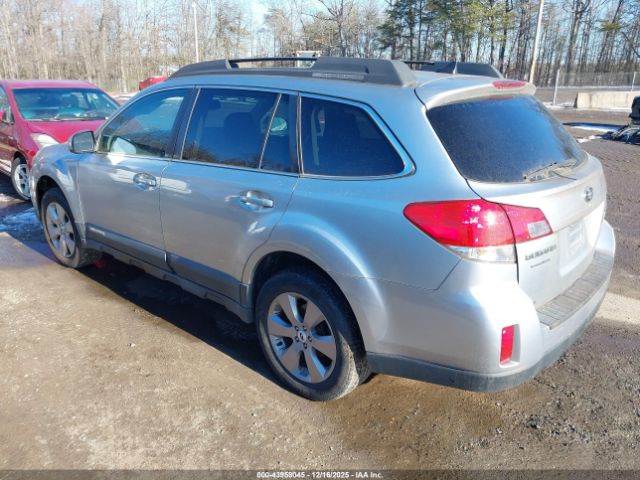 Subaru Outback 2.5i Limited Image 2