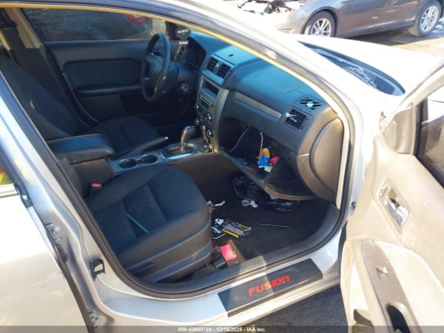 Ford Fusion Se Image 5