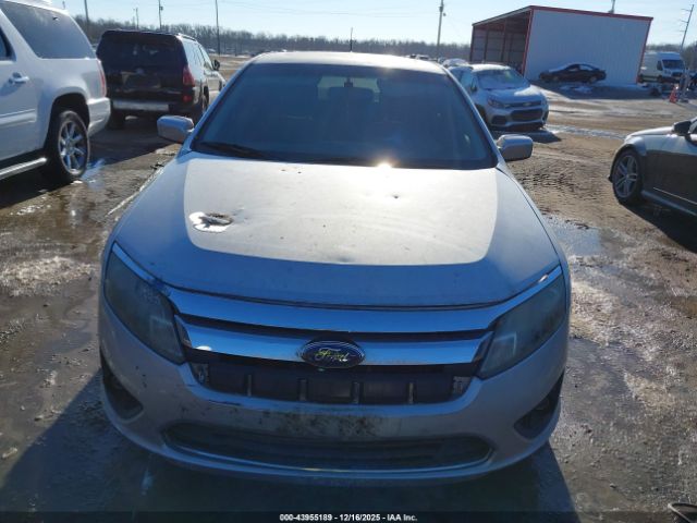 Ford Fusion Se Image 4