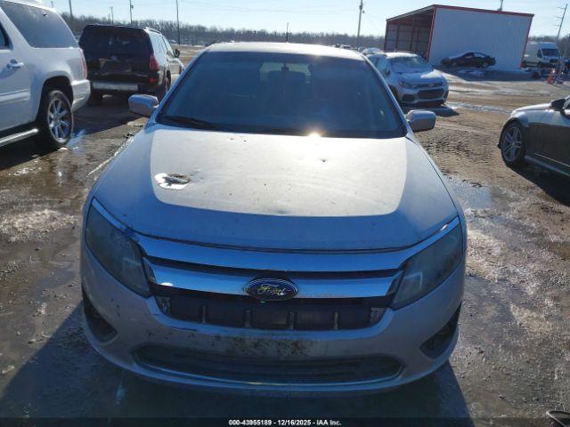 Ford Fusion Se Image 4