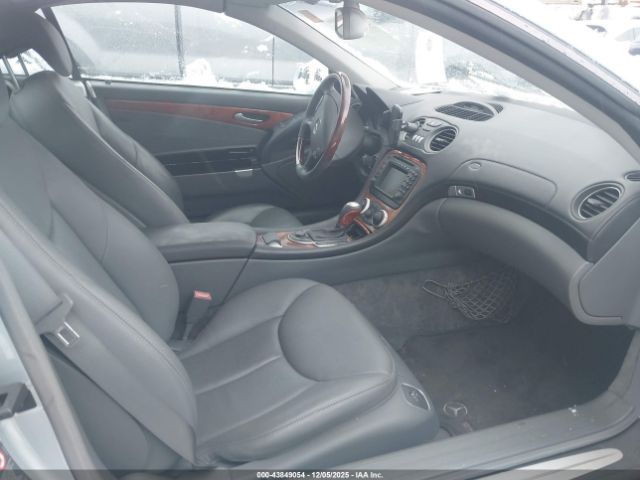 Mercedes-Benz S-Class Image 6