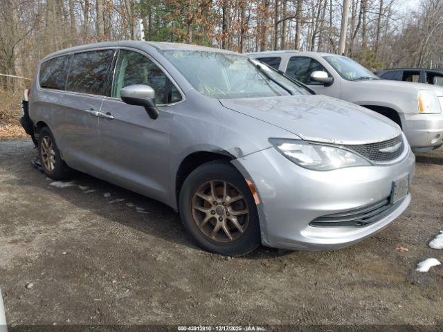  Salvage Chrysler Pacifica