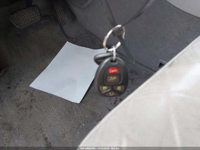 Buick Enclave Leather Image 11