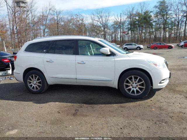 Buick Enclave Leather Image 10