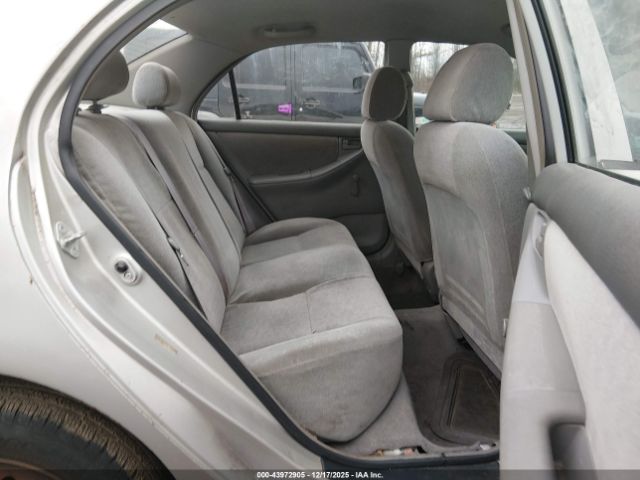 Toyota Corolla Ce Image 9