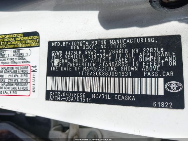 Toyota Camry Se V6 Image 11