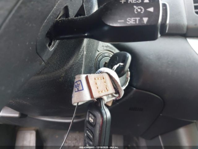 Toyota Camry Se V6 Image 7