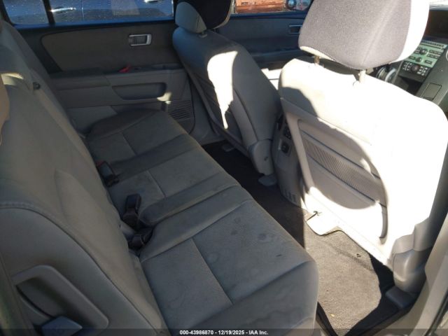 Honda Pilot Lx Image 6