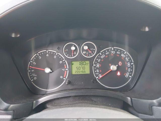 Ford Transit Xlt Image 9