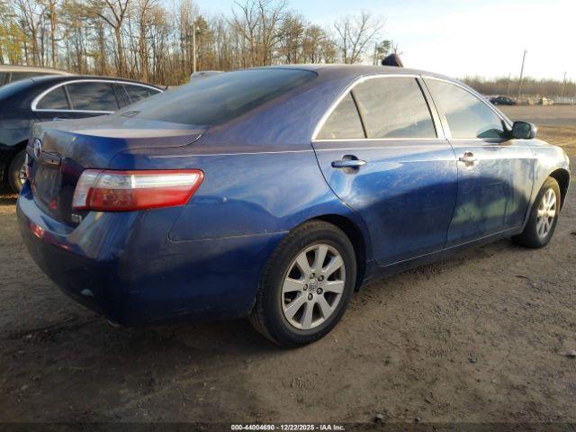 Toyota Camry Image 11