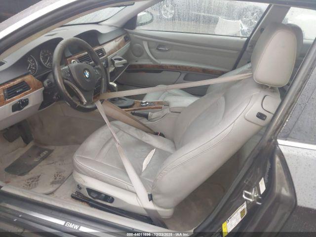 BMW 3 Series Image 3