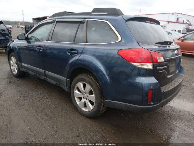 Subaru Outback 2.5i Premium Image 2