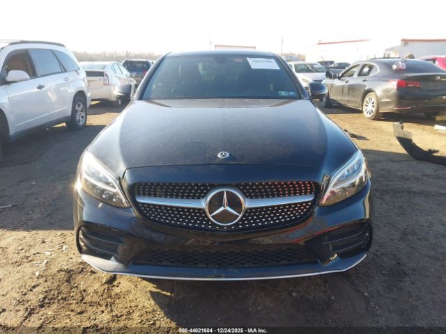 Mercedes-Benz C-Class 4matic Image 14