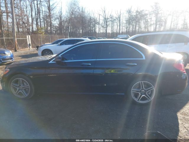 Mercedes-Benz C-Class 4matic Image 8