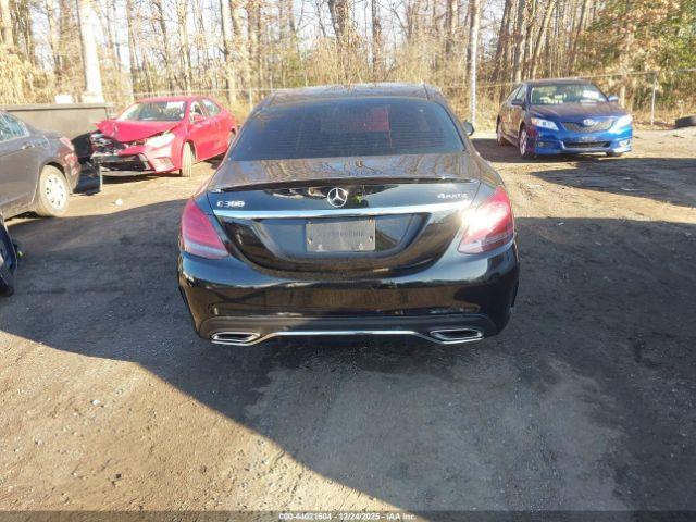 Mercedes-Benz C-Class 4matic Image 7