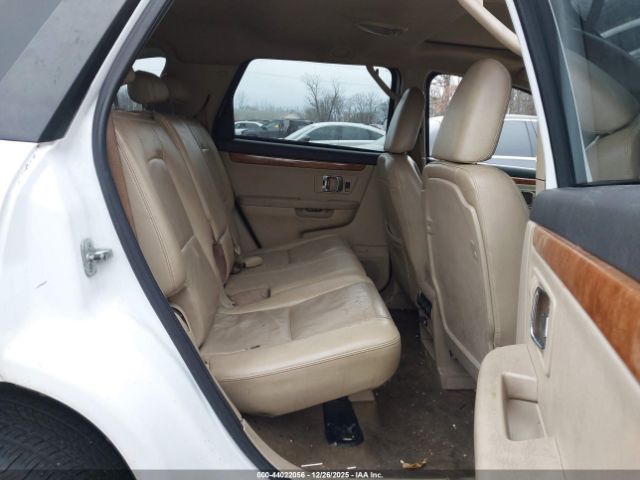 Suzuki XL7 Luxury Image 7