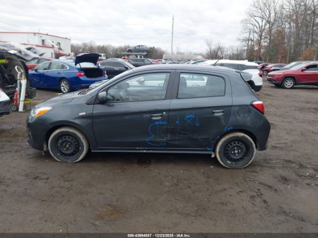 Mitsubishi Mirage Image 10