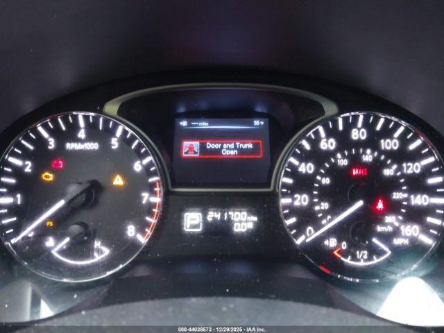 Nissan Altima 2.5 Sv Image 3