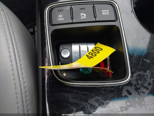 Kia Sorento Limited V6 Image 5