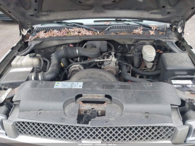 Chevrolet Silverado 1500 Work Truck Image 2