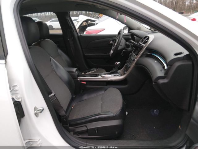 Chevrolet Malibu Eco Image 4