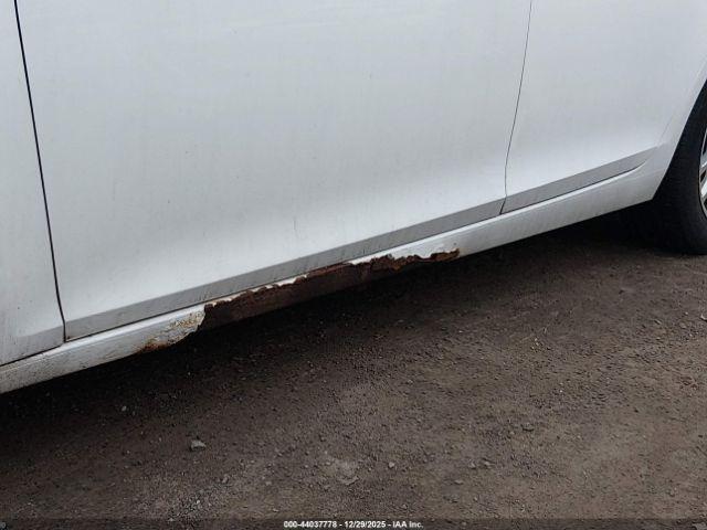 Chevrolet Malibu Eco Image 7