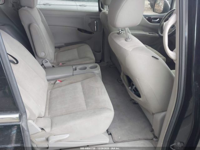 Nissan Quest S Image 7